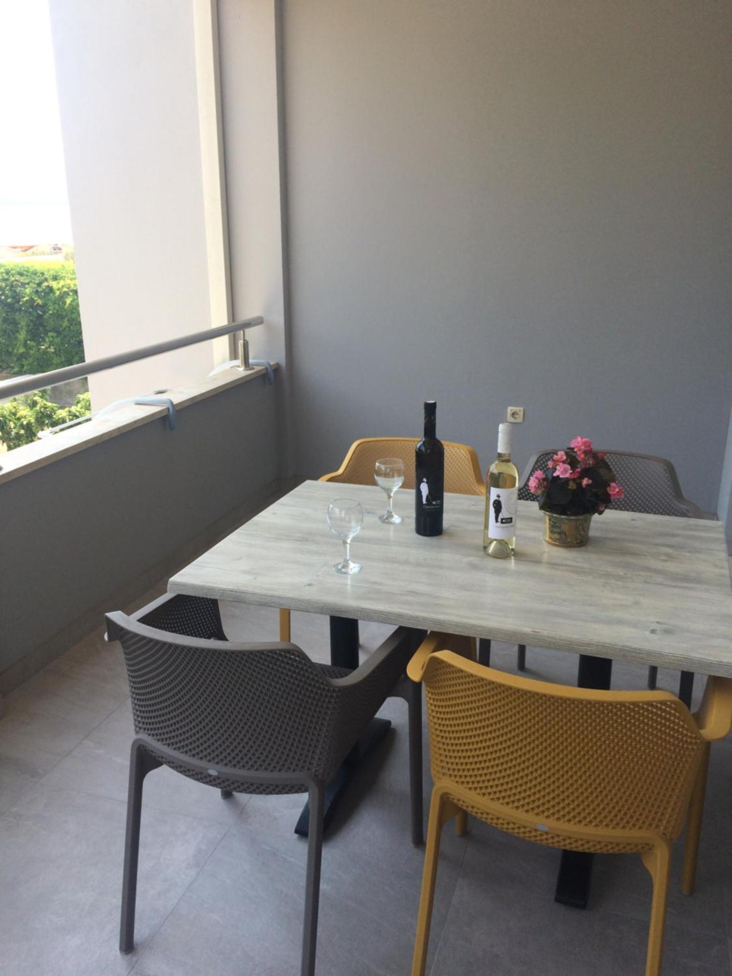 Ante Apartment